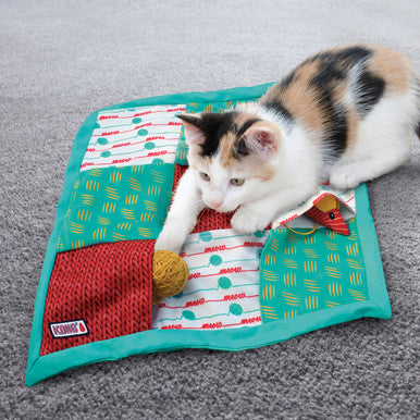 KONG Puzzlement Pockets Cat Play Mat